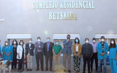 EL DELEGADO TERRITORIAL DE IGUALDAD, POLÍTICAS SOCIALES Y CONCILIACIÓN EN HUELVA, D. MANUEL ANTONIO CONDE DEL RÍO VISITA EL COMPLEJO RESIDENCIAL BETSAIDA.